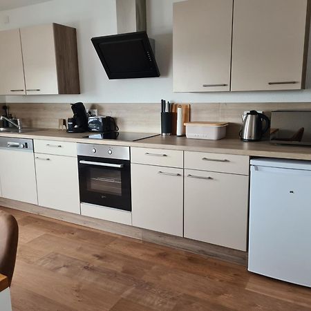 Ferienwohnung In Erftstadt 2 Min Fusslaeufig Zum Bahnhof, Phantasialand, Koeln, Koeln Messe, Eifel Esterno foto