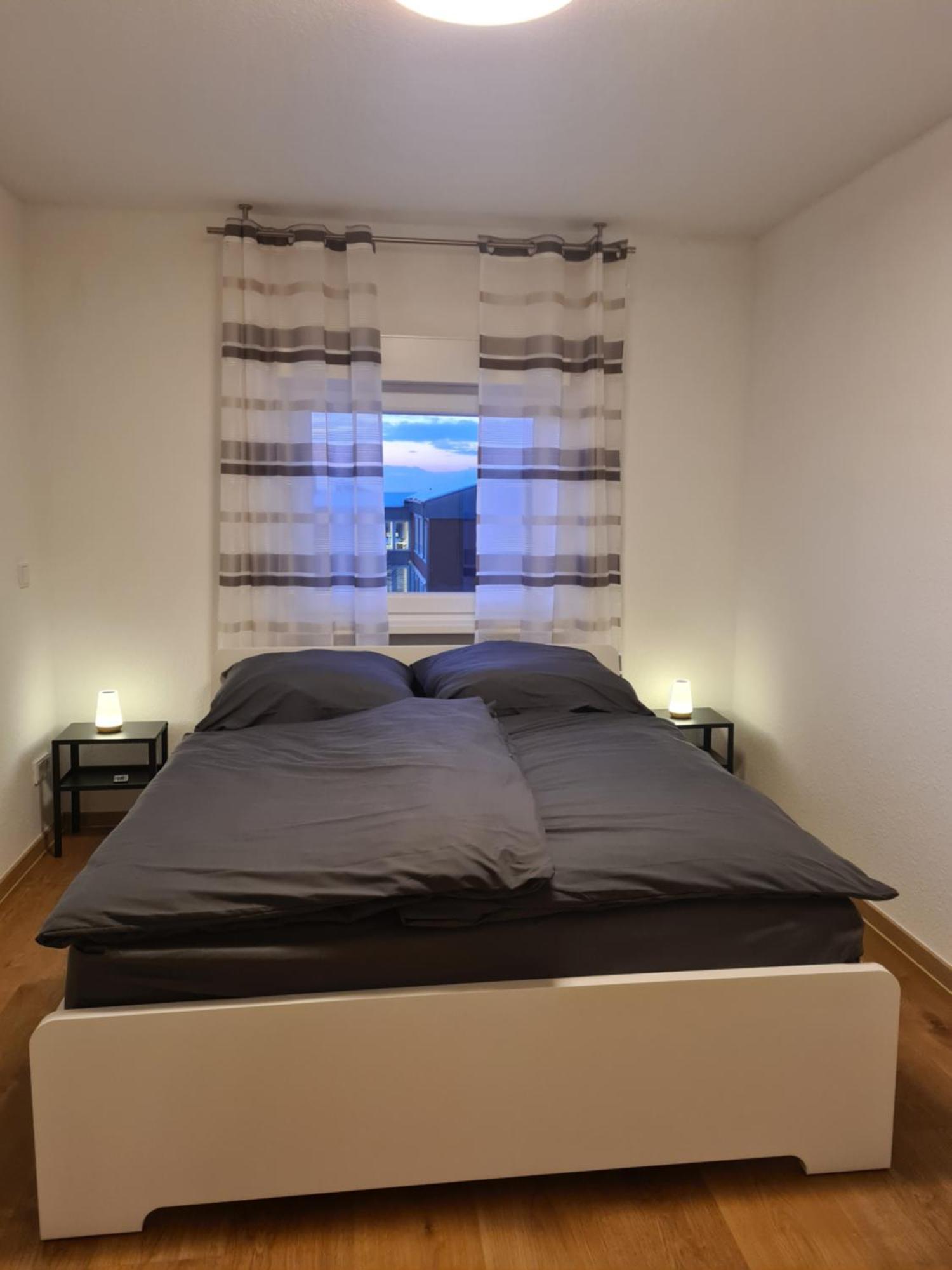 Ferienwohnung In Erftstadt 2 Min Fusslaeufig Zum Bahnhof, Phantasialand, Koeln, Koeln Messe, Eifel Esterno foto